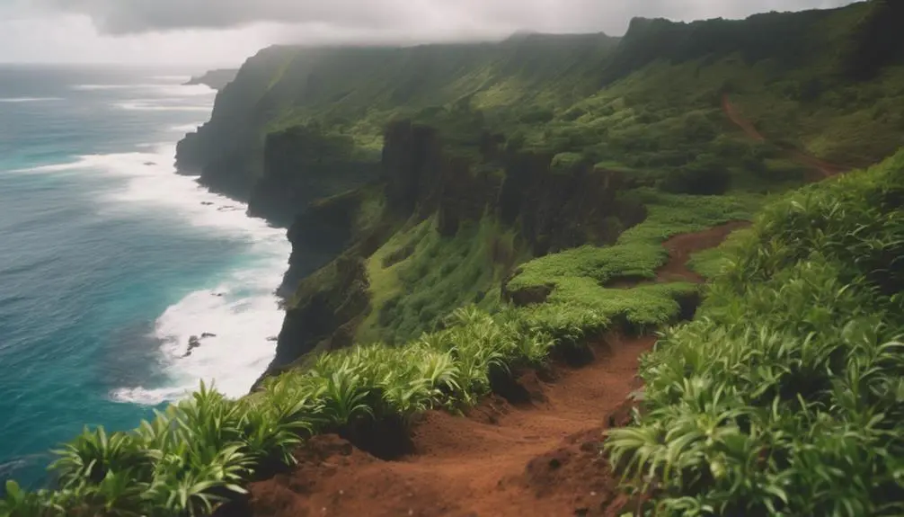 beautiful coastal hike hawaii