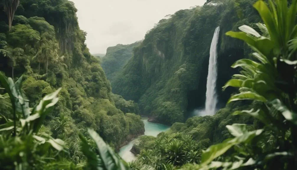 remote hiking in kauai